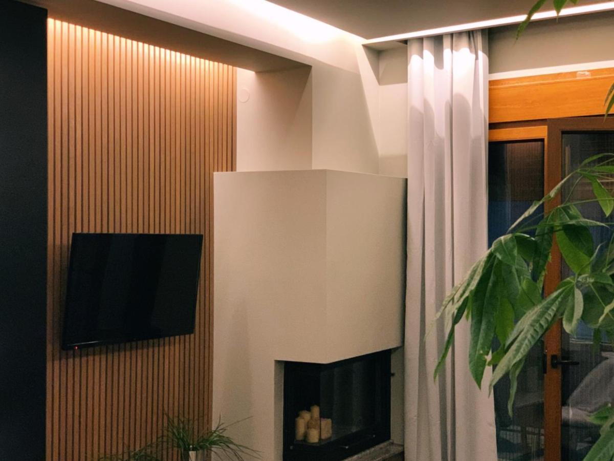 Luxury Townhouse Suite Лариса Экстерьер фото